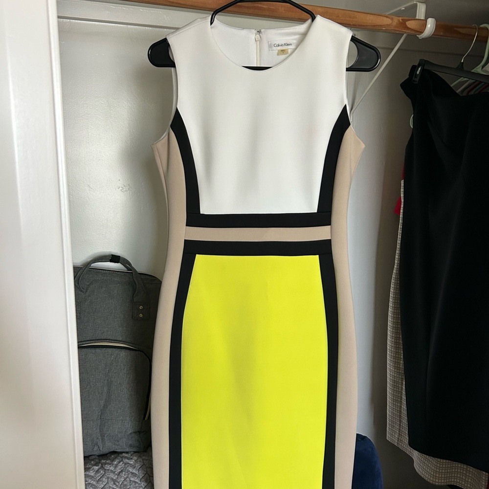Calvin Klein Cream and Black Sheath Dress Sleeveless Midi